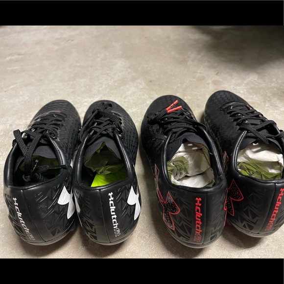 Under Armour Cleats - Picture 3 of 6